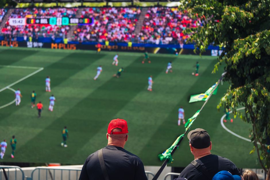 2026世界杯：伦纳德交易背后的多队对话与影响分析